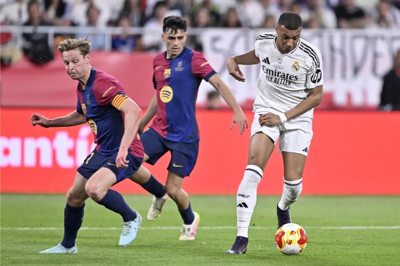 FC Barcelona gặp khó khi tiếp đón Real Madrid